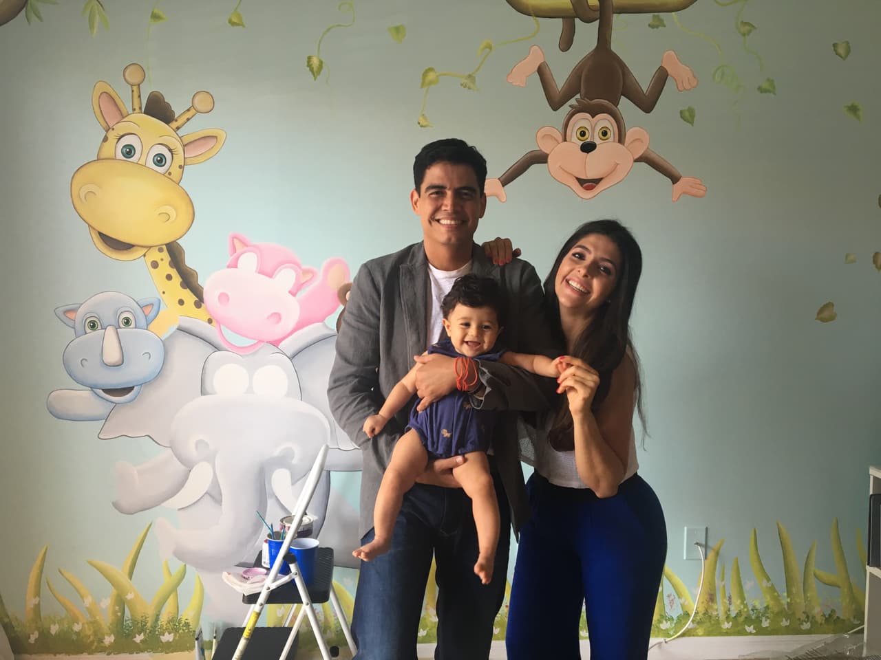 Tiernos animalitos de la selva serán los fieles compañeros de Baby Joshua.