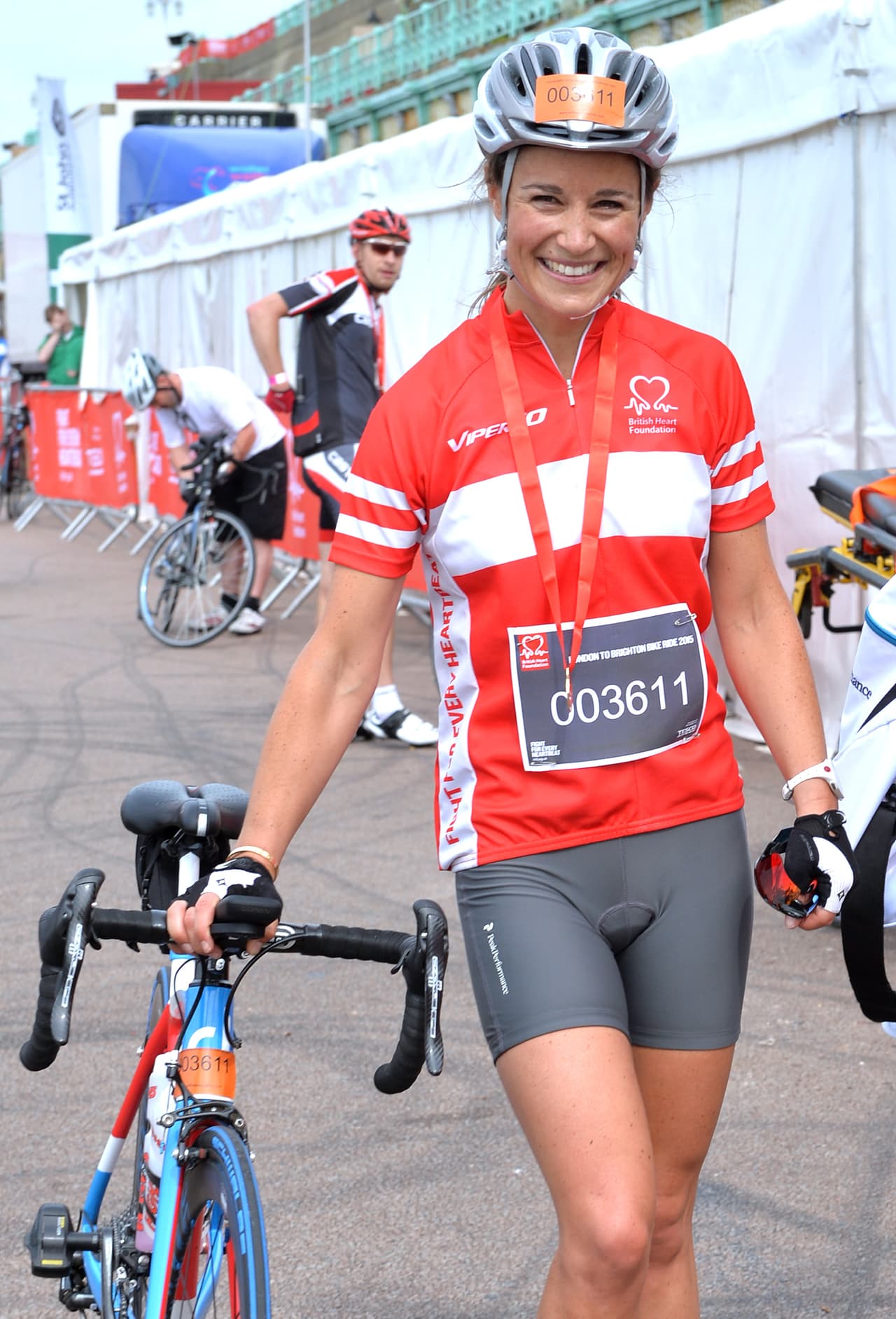 Pippa Middleton durante una carrera en bicicleta.