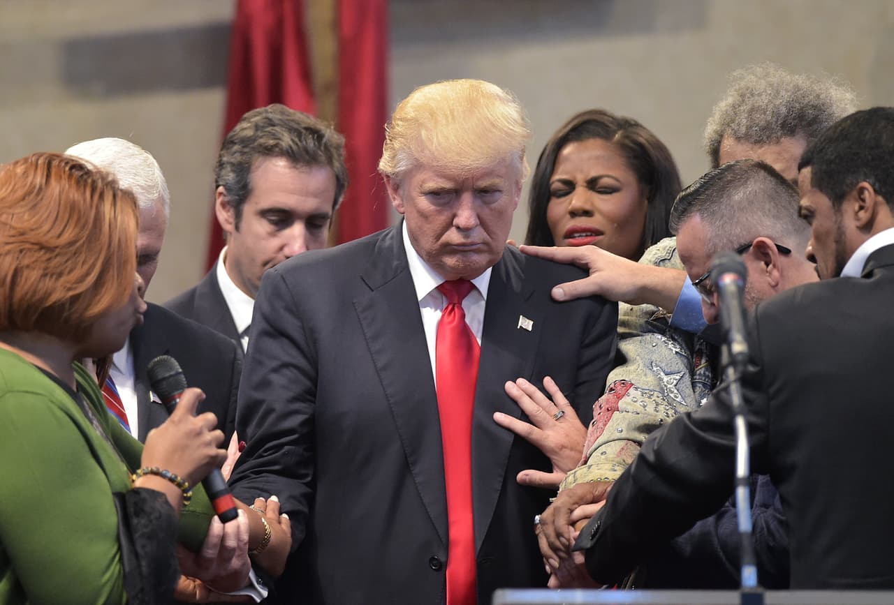 ¿Es la religión el último recurso de la comunidad hispana para influir en Donald Trump?