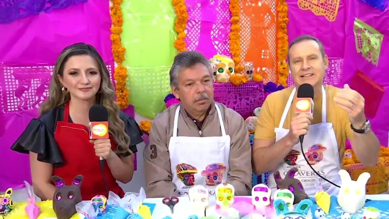 Alan Tacher aprendió la tradicional elaboración de calaveritas de azúcar para el Día de Muertos