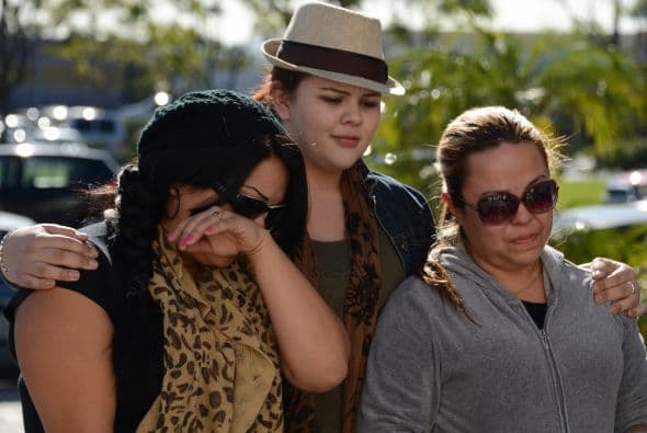 Por otro lado se ha informado que la familia tendrá una despedida privada para Jenni Rivera, ceremonia a la que alegadamente se sumarán grandes estrellas. También se habla de una misa en México, pero esto último no ha logrado ser confirmado.