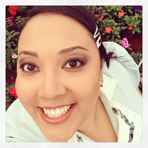 Michelle Rodríguez es una actriz de teatro y televisión mexicana. Ha participado en el musical Los miserables, en las obras 'La estética del crimen', 'Los monólogos de la vagina' y 'Toc toc'. Su debut en las telenovelas fue en 'Amores verdaderos'.