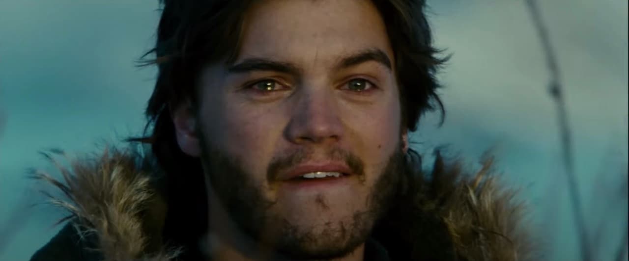 ‘
<b>Into the Wild’: </b>Después de graduarse, Christopher McCandless renuncia a todas sus posesiones materiales y emprende un viaje por Estados Unidos haciendo autostop en la carretera.