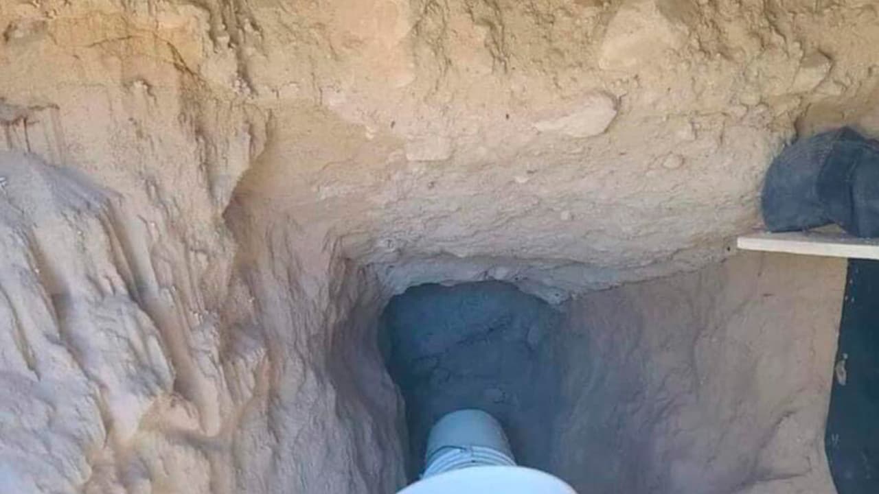 El túnel estaba equipado con luz y ventilación, así como con herramientas para cavar la tierra. En el operativo también participó personal de la Patrulla Fronteriza de los Estados Unidos, del grupo “Enlace”.