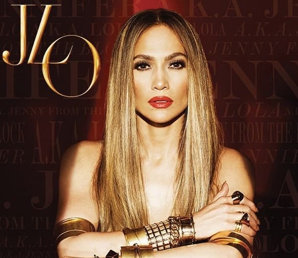 "Somos mujeres mayores deseables. Podemos salir con chicos jóvenes y no es un gran tabú. Los hombres han estado haciendo esto por años y no es una gran cosa”.