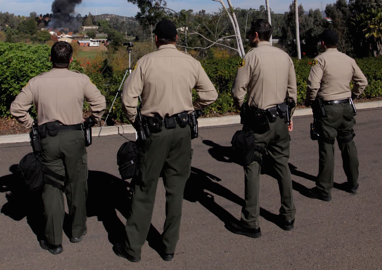 Agentes de policía de la ciudad de Escondido, en California.
