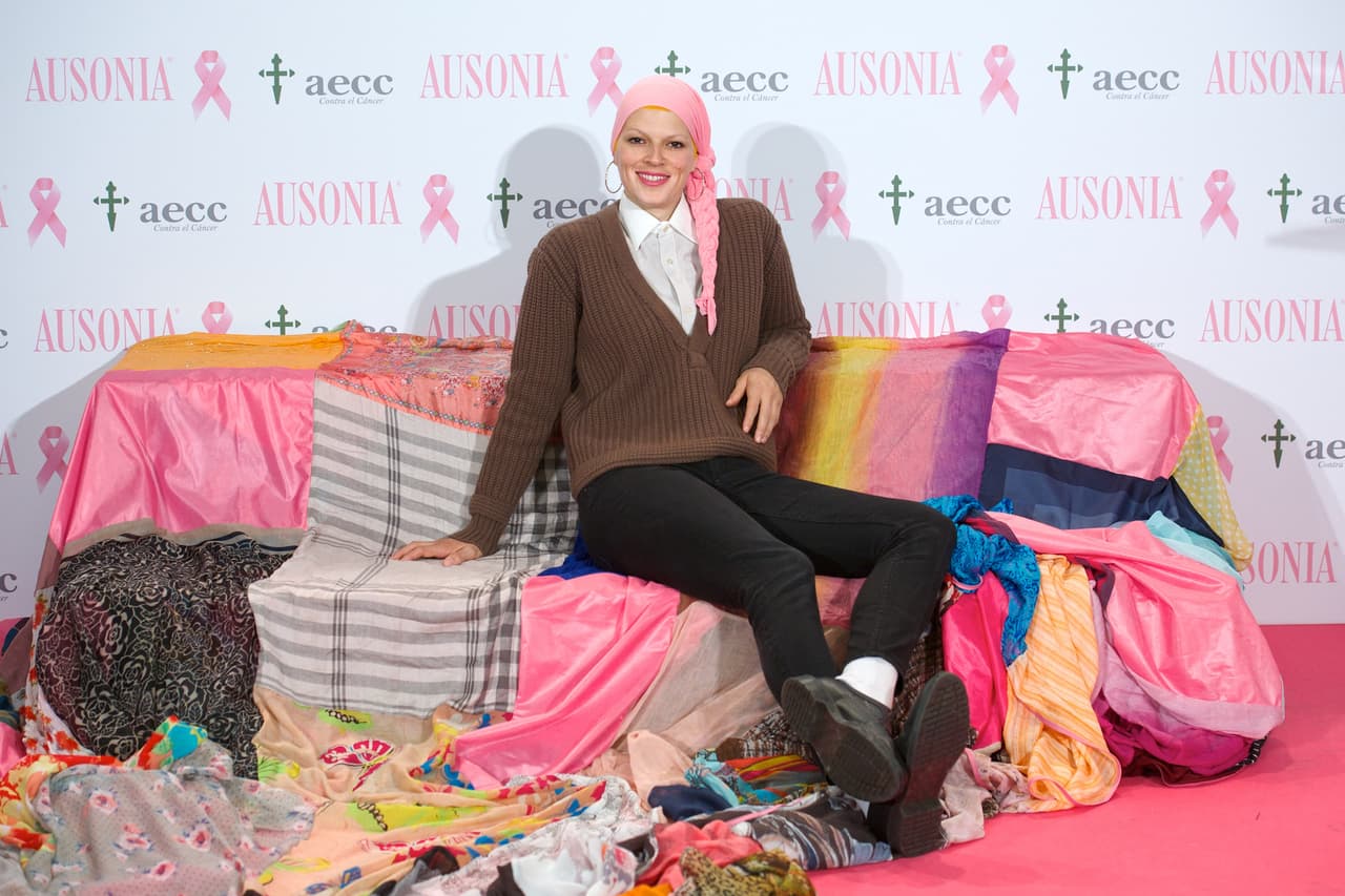 Desde hace más de dos años, la artista había mantenido una lucha en contra del cáncer. Bimba se había convertido en una férrea activista en contra de la enfermedad.