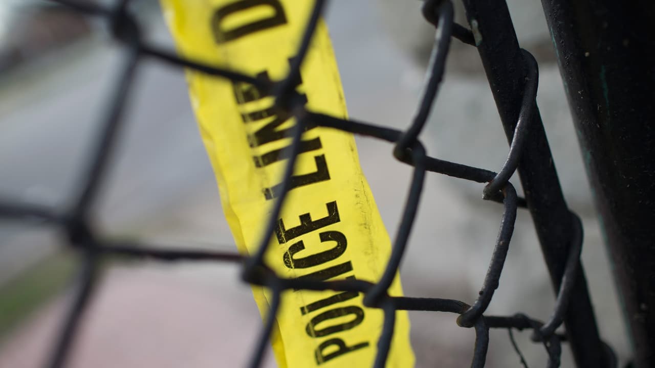 Niña hispana muere electrocutada mientras jugaba en una laguna en Nueva Jersey