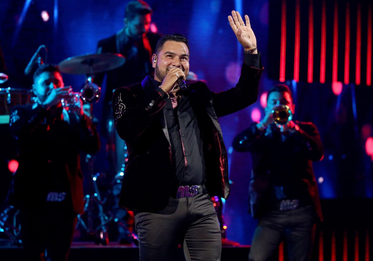 La Banda MS está nominada a los 
<b><a href="https://www.univision.com/shows/premios-juventud" target="_blank">Premios Juventud 2019 </a></b>en las categorías Can't Get Enough Of This Song (La Más Pegajosa) y Singing In The Shower (Ritmo en la Regadera) por su canción 'Por siempre mi amor'. Dicha gala será el próximo 18 de julio.
<br>