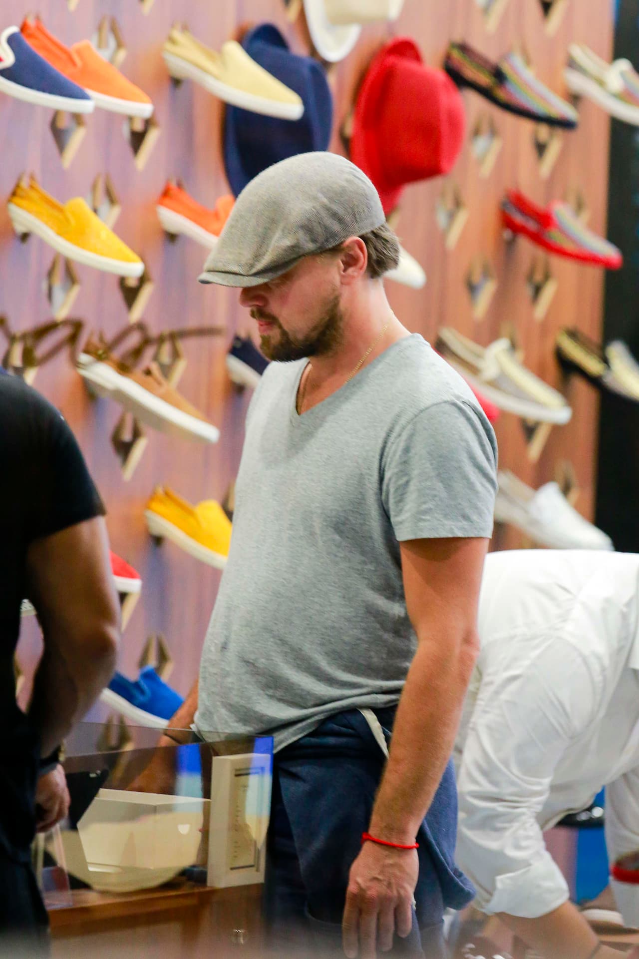 Y se nota por su pancita que le ha entrado duro al pavo navideño.