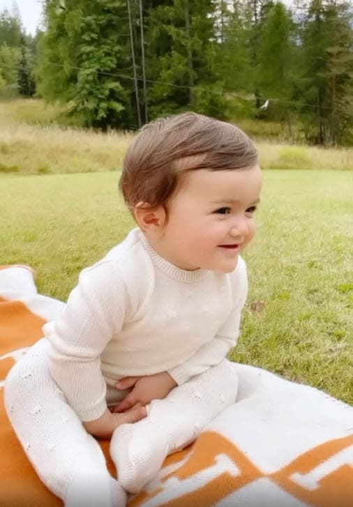 "Significó 
<b>un golpe muy fuerte para los dos</b>. Cuando me lo dijeron, mi cabeza, mi alma y mi corazón se fueron inmediatamente con Blu, pero también con todos los niños que pueden tener esto mismo y que no tienen la fortuna de tener recursos como nosotros", compartió el dj a la revista Hola! US.
<br>