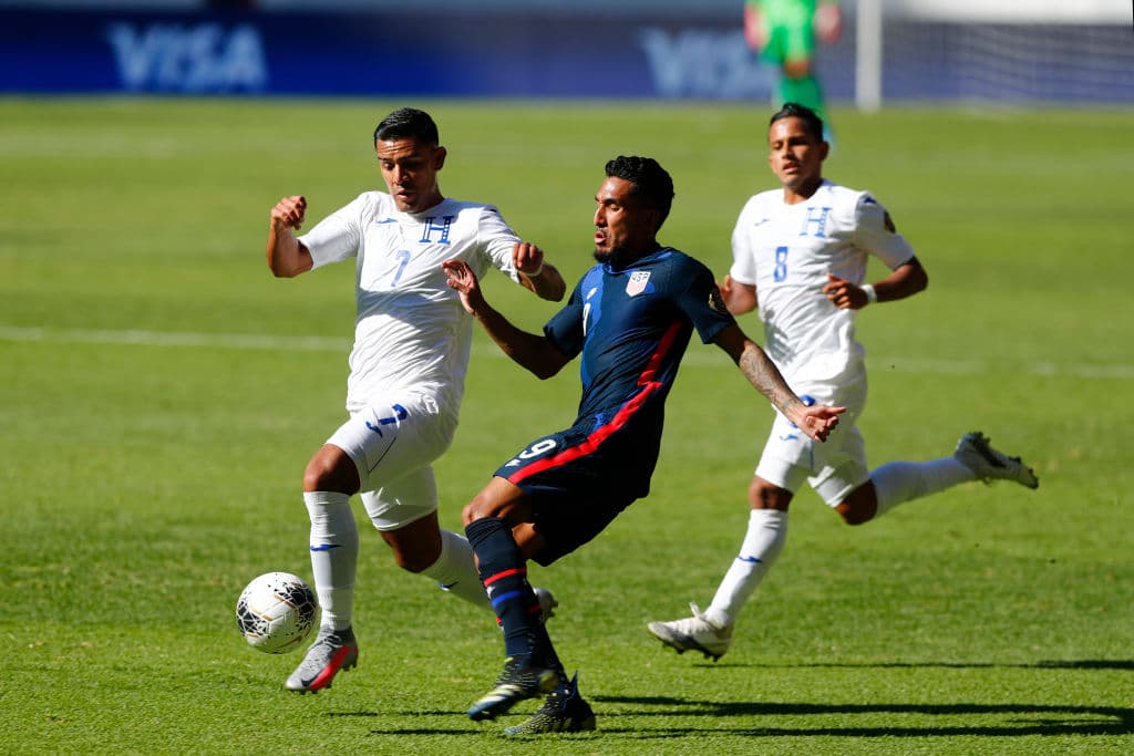 Juan Carlos Obregón y Luis Palma se encargan de continuar con la pesadilla de Estados Unidos en el Preolímpico y los eliminan por cuarta vez consecutiva con un marcador de 2-1.