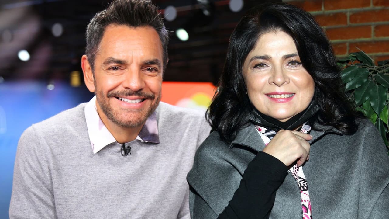 Victoria Ruffo reaparece en foto junto a Eugenio y su nieta: esto dijo sobre el reencuentro