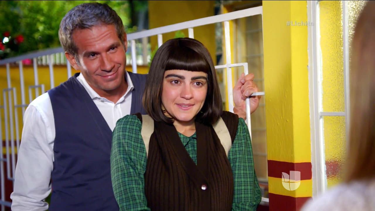 Uyy por poquito y los ve doña Elsa.