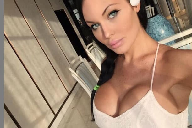 Muchos medios han dicho que Black tiene rasgos muy parecidos a la famosa. ¿Ustedes qué piensan?