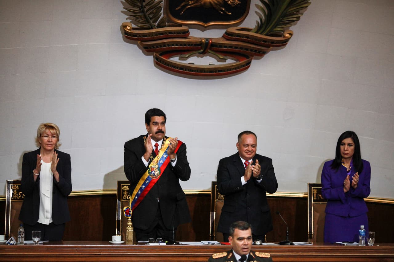 Antes de ser la jefa del TSJ, Gladys Gutiérrez, a la derecha de la imagen, fue la abogada del gobierno de Chávez al Frente de la Procuradoría.