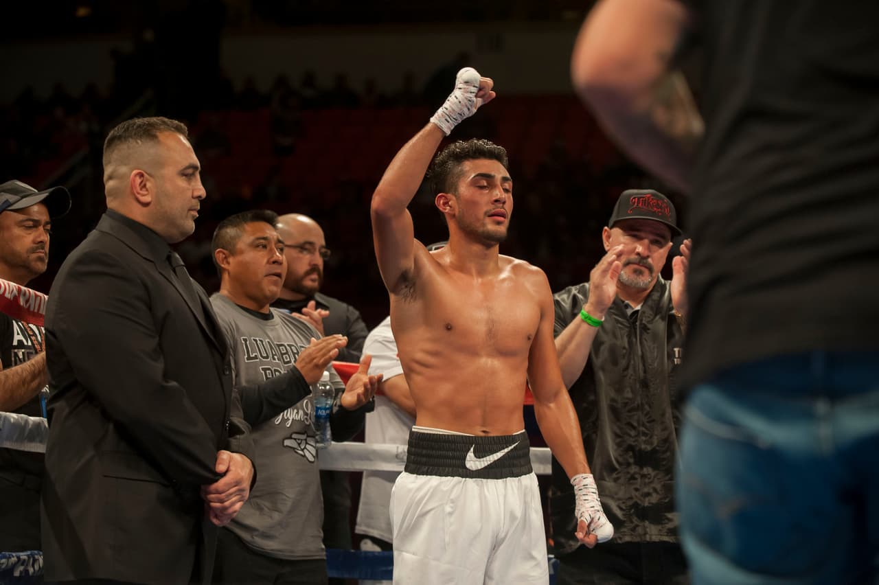 Solo Boxeo en Fresno con las peleas del año.
