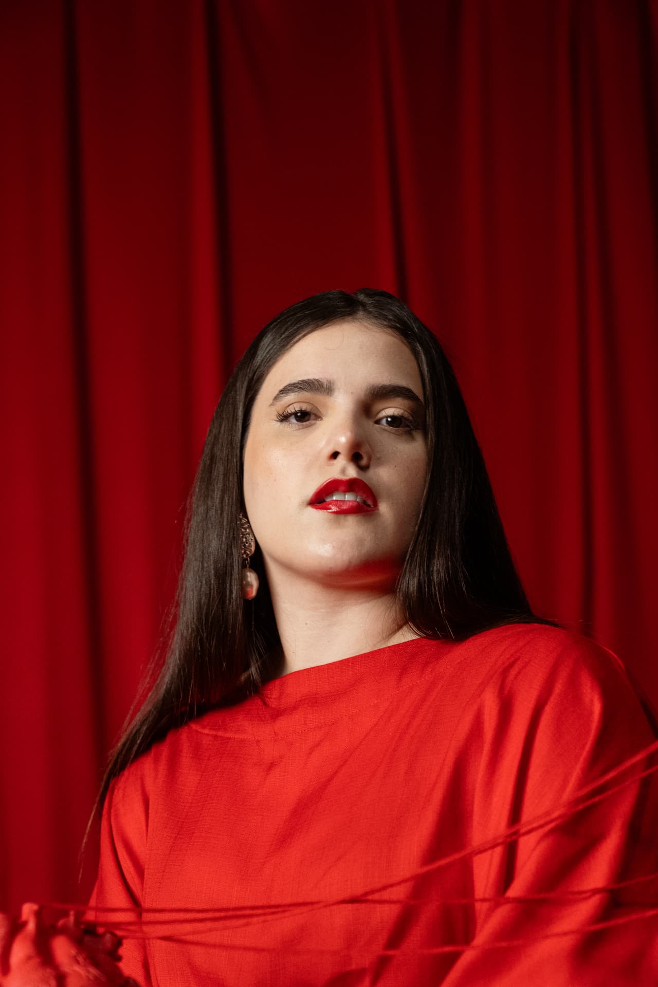 <b>Camila Fernández</b> será presentadora de categoría y testigo del homenaje que se le realizará a su papá 
<b><u><a href="https://www.univision.com/shows/premio-lo-nuestro/premio-lo-nuestro-2025-entregara-a-alejandro-fernandez-el-premio-lo-nuestro-a-la-excelencia" target="_blank">Alejandro Fernández, quien recibirá el Premio Lo Nuestro a la Excelencia</a></u></b>.