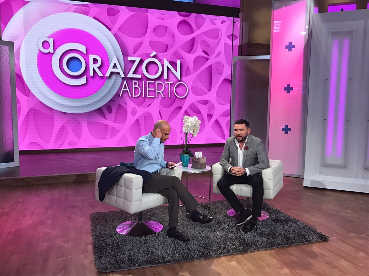 Y reveló cómo maneja el 
<a href="http://www.univision.com/shows/despierta-america/poncho-lizarraga-le-cuenta-al-dr-juan-como-maneja-el-estres-que-le-provoca-la-reina-de-la-cancion-video">estrés que le provoca ‘La Reina de la Canción’</a>.