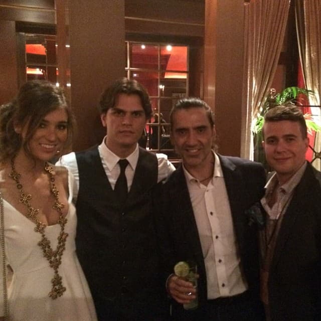 El socialité es amigo inseparable de Alejandro Fernández.