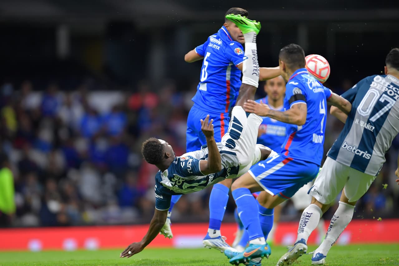 Pachuca fue mucha pieza para un Cruz Azul que no sabe ganar. Los Tuzos son líderes del Apertura 2022 tras dos triunfos apenas en la Jornada 2.