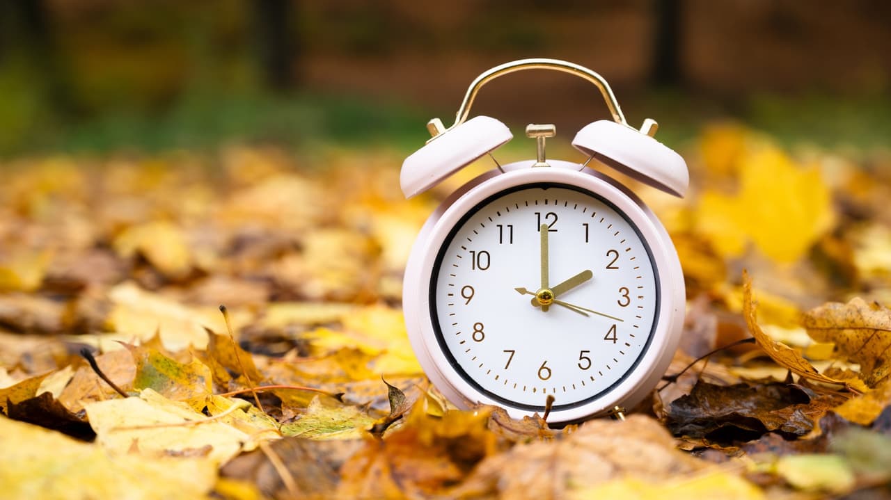 Cambio de horario en Nueva York otoño 2025: Cómo prepararse y los posibles efectos en la salud