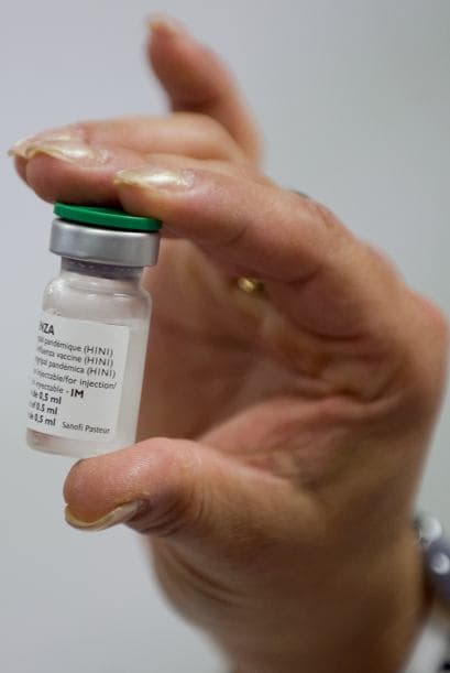 El rebrote de la gripe por el virus H1N1 en el norte de México proviene del sur de Estados Unidos, aseguró a la prensa el gobernador del estado de Chihuahua, César Duarte.