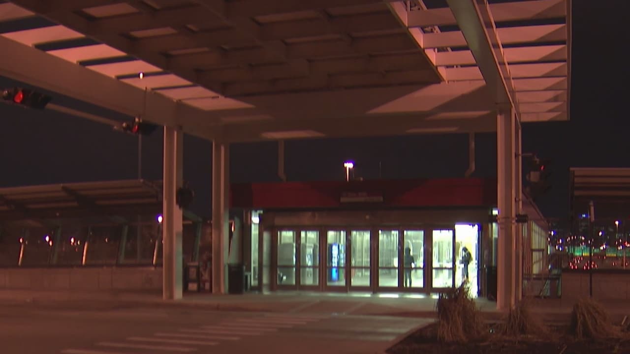 Policía de Chicago emitió alerta sobre asaltos en línea roja de CTA