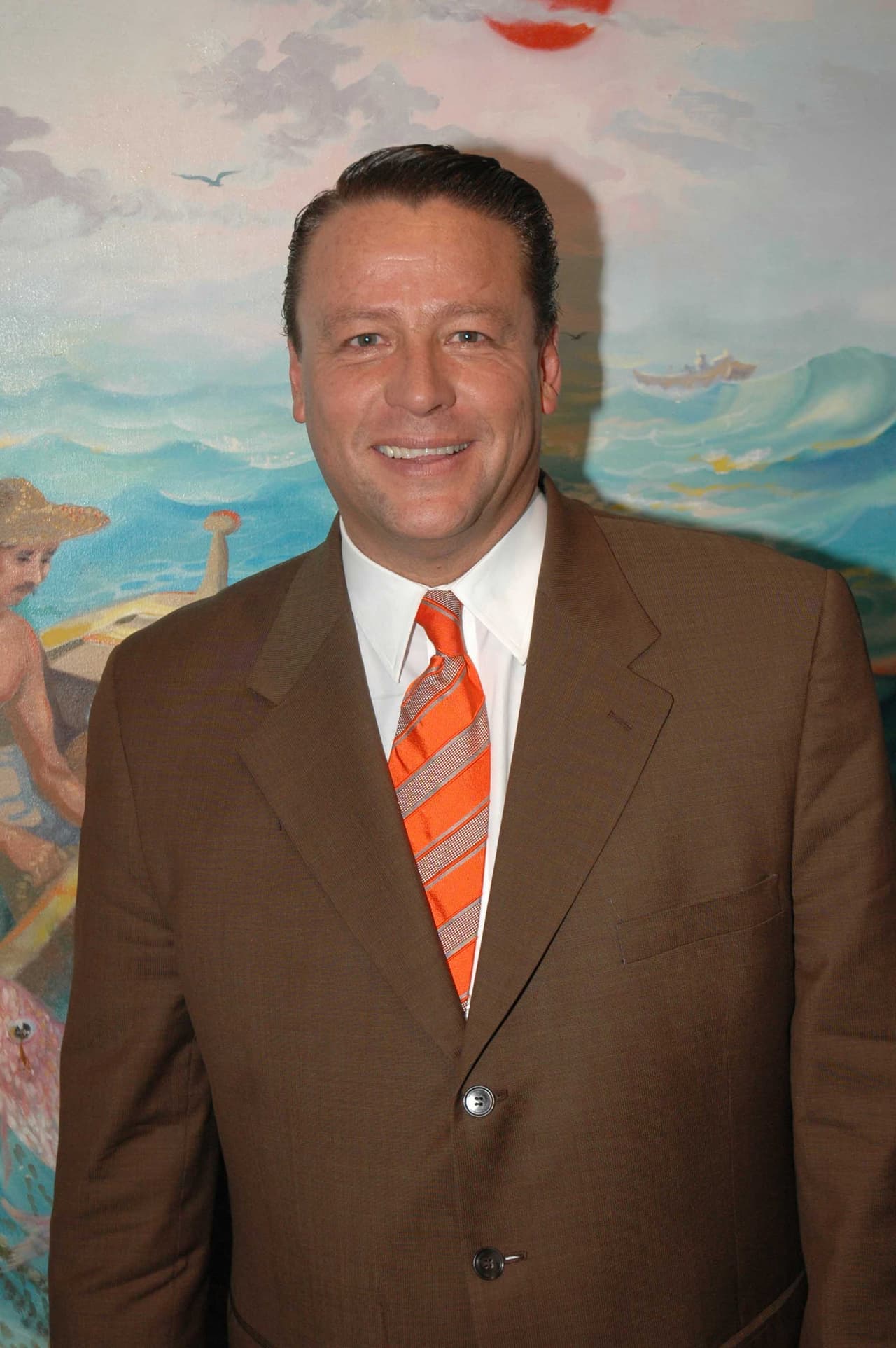 <b>Alfredo Adame</b> subió de peso cuando abandonó las telenovelas y se dedicó a la conducción. Sin embargo, por salud el actor decidió bajar las libras ganadas.