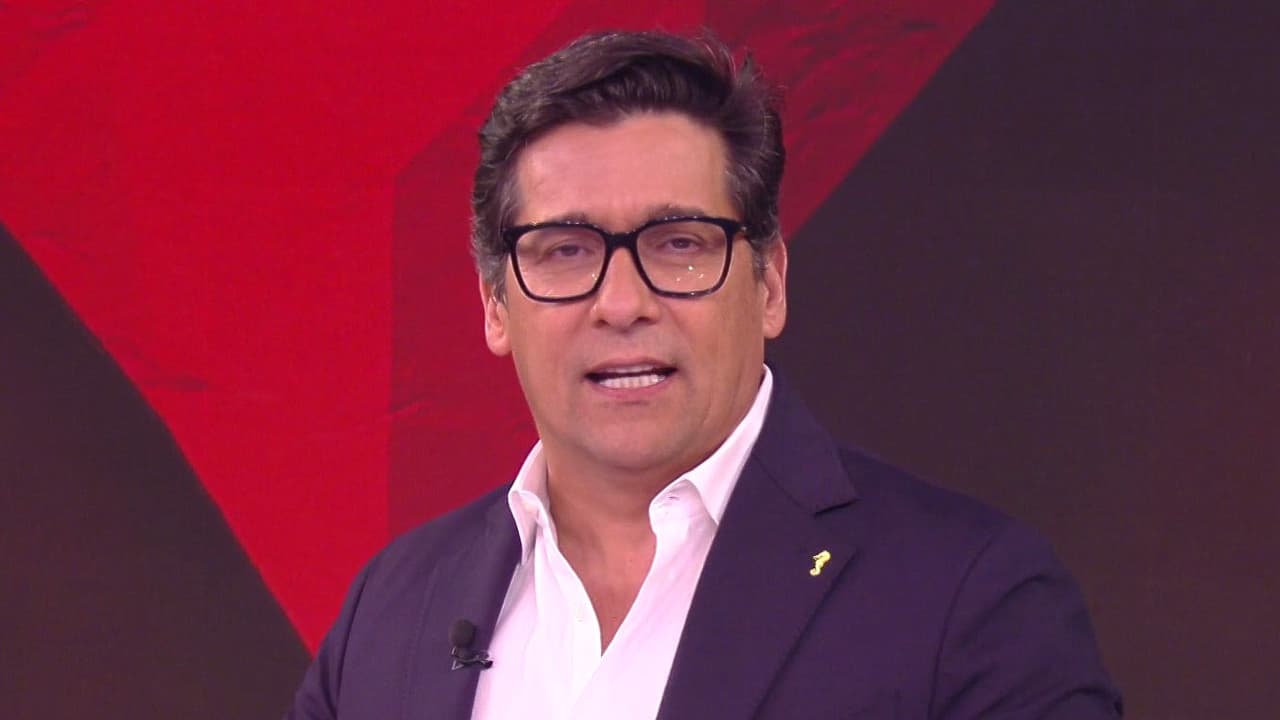 Rafael Araneda regresa a UNIMÁS con el show Primeras Citas