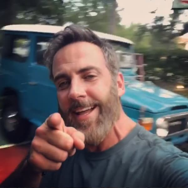 "Tiene que ser un 
<b>beso de actuación</b>", agregó Ponce.
<br>