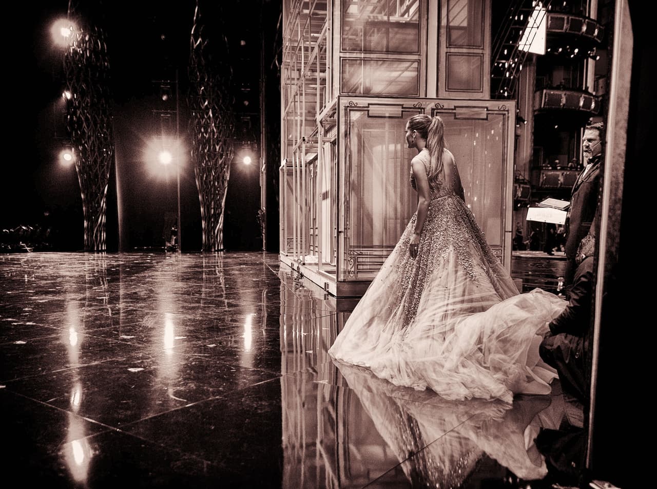 Lo usó en el 2015 para la entrega de un galardón y la verdad es que hasta parecía que flotaba en el escenario.