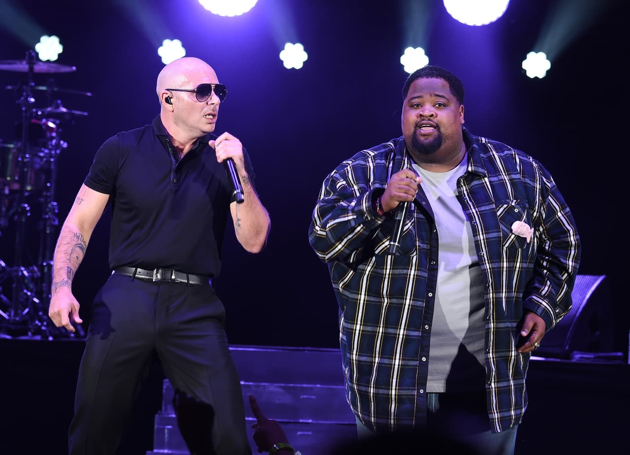 La canción "Sexy beaches" está incluida en el album Globalization de Pitbull.