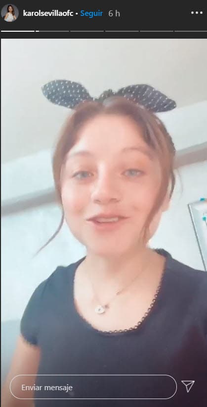 Aunque Karol no ha dado declaraciones al respecto, publicó algunos videos en Instagram donde anuncia que se tomará unos días de descanso junto a su mamá porque 
<b>"la próxima semana será de mucho trabajo, muy intensa"</b>.
<br>