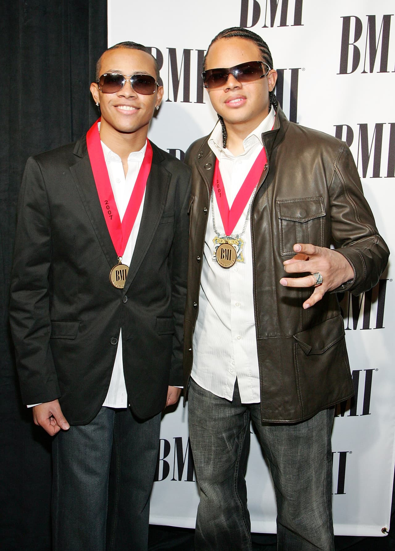 <span class="cms-h3-H3"><b>Luny Tunes. </b></span>
<b><h3 class="cms-h3-H3">Nominaciones: 1 </h3>¿A qué están nominados?:</b>Colaboración Del Año Urbano por "Mayor Que Yo 3".