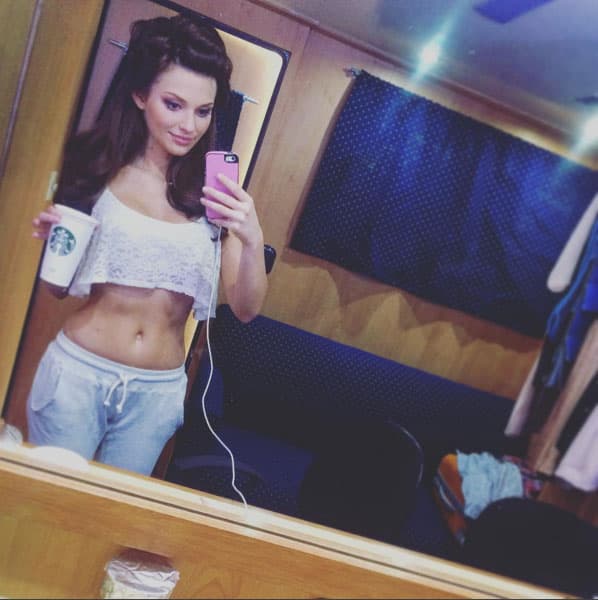 Pero no sólo por su talento, también por estar guapa y tener un cuerpo envidiable.