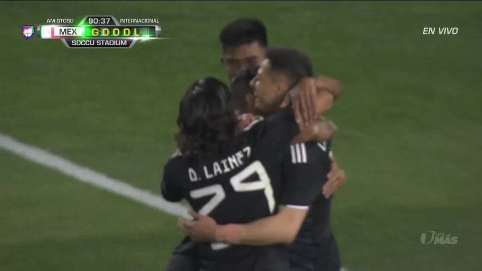 Tiro desviado de ${PLAYER}