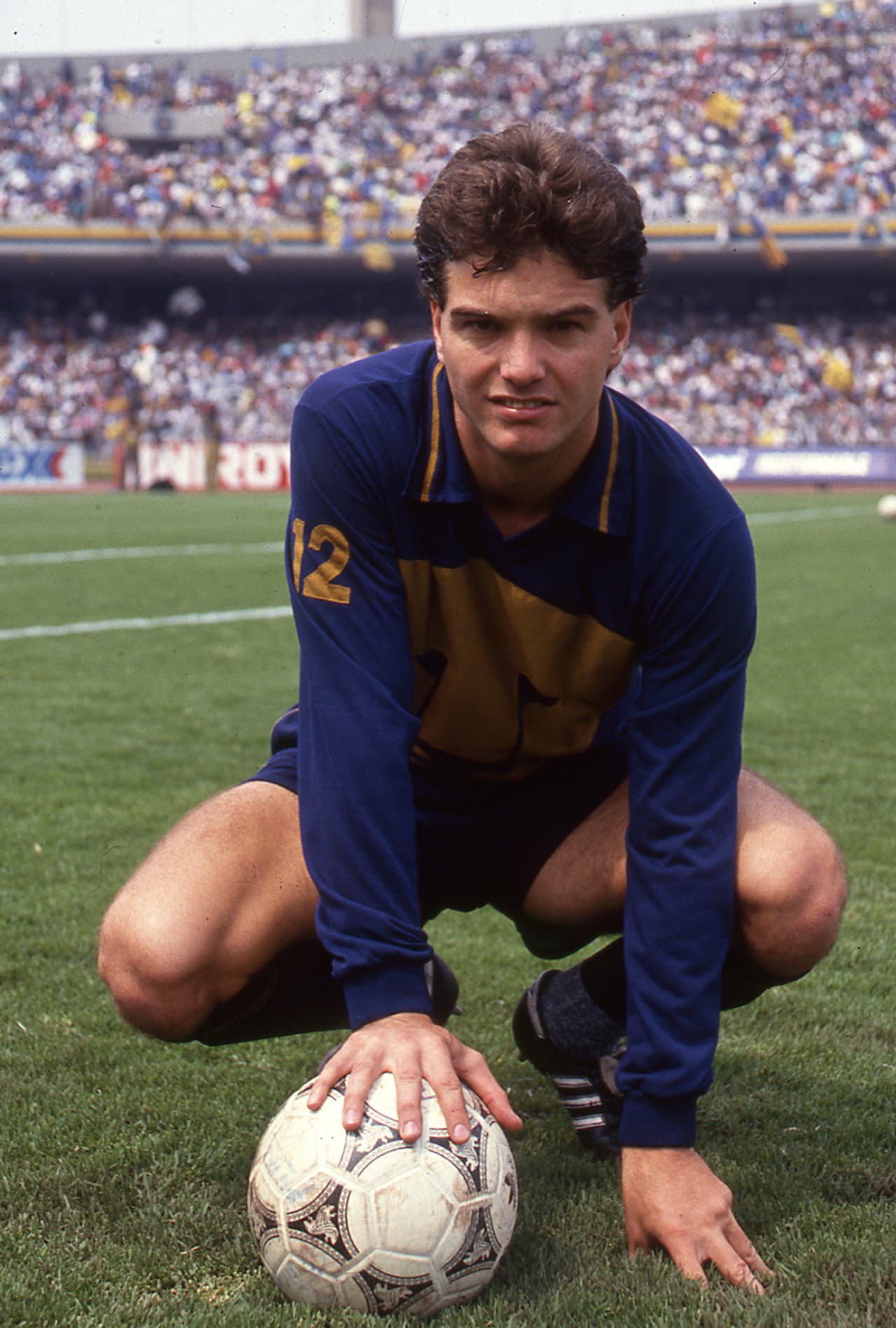 Fue un equipo con base en su cantera con Luis Garcia (foto) y Garcia Aspe. Consigue la playera de los Pumas en 
<a href="http://bit.ly/UNAMJersey" target="_blank">UDNfanshop</a>.