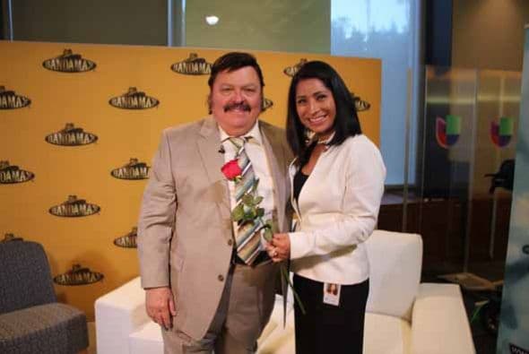 El rey del acordeón mexicano confesó delante de nuestras cámaras que tiene una segunda esposa, que siempre está con él y por supuesto que se trata de su acordeón. El cantante de ícono de la música norteña se presentará el próximo 26 de julio en el Forum de Los Ángeles, pero los boletos saldrán a la venta el 21 de febrero.