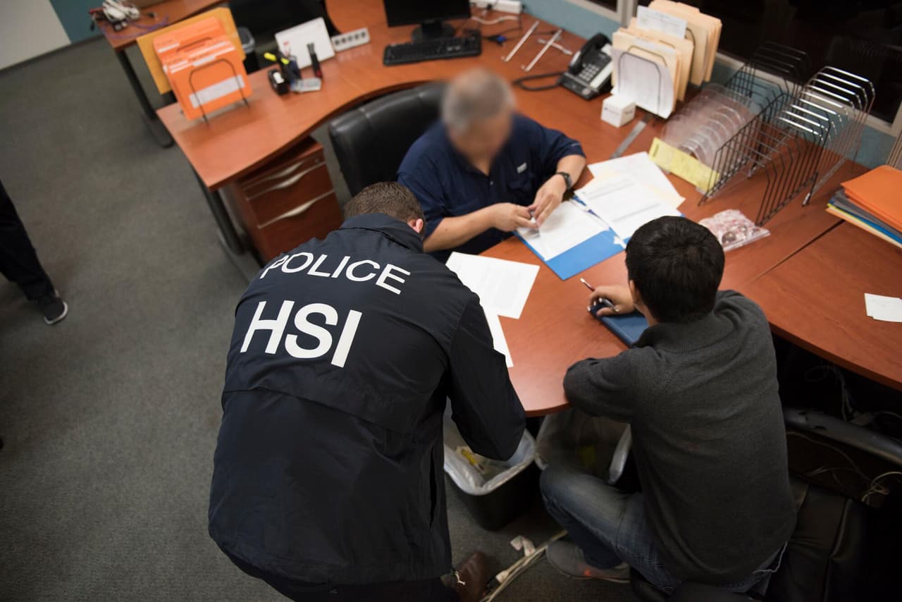 Estos son los siete puntos que diferencian una auditoría de una redada de ICE