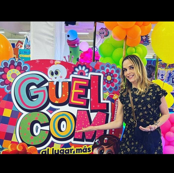 Según fuentes allegadas a la familia, Serrano, ampliamente conocida en el mundo artístico en México, falleció tras un accidente doméstico, de acuerdo con información del diario Reforma. 
<br>