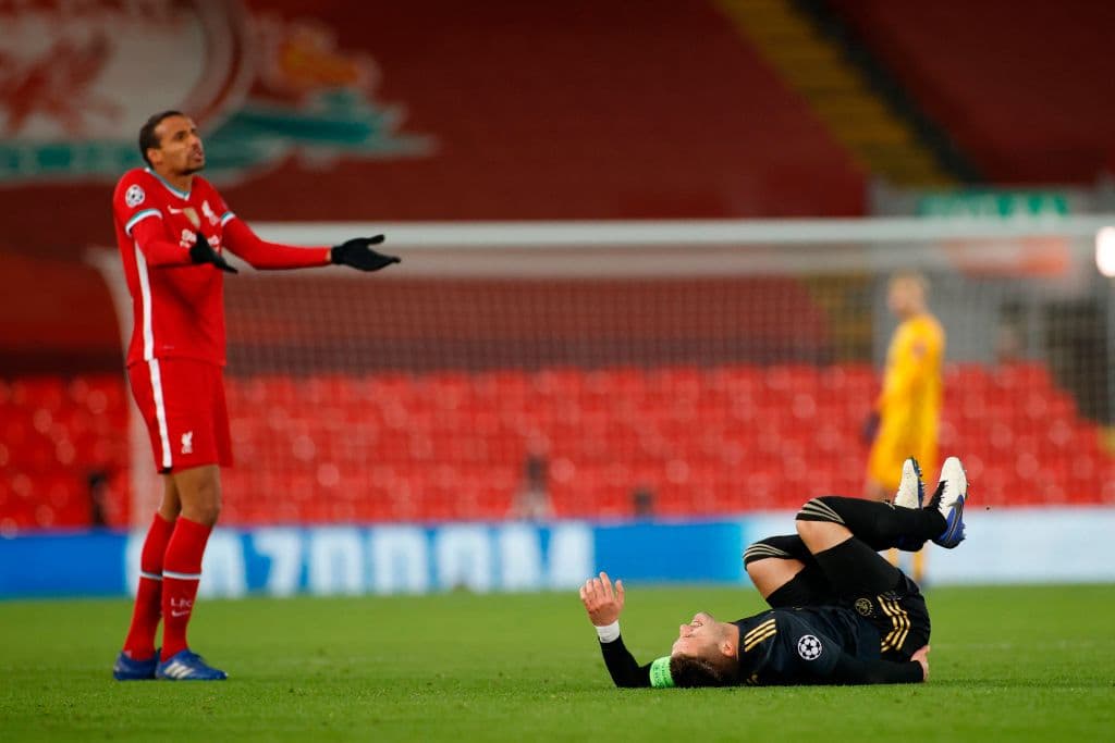 Jones (58’) marcó el solitario gol que le dio la victoria a los de Klopp y su pase a la siguiente fase de la competición.