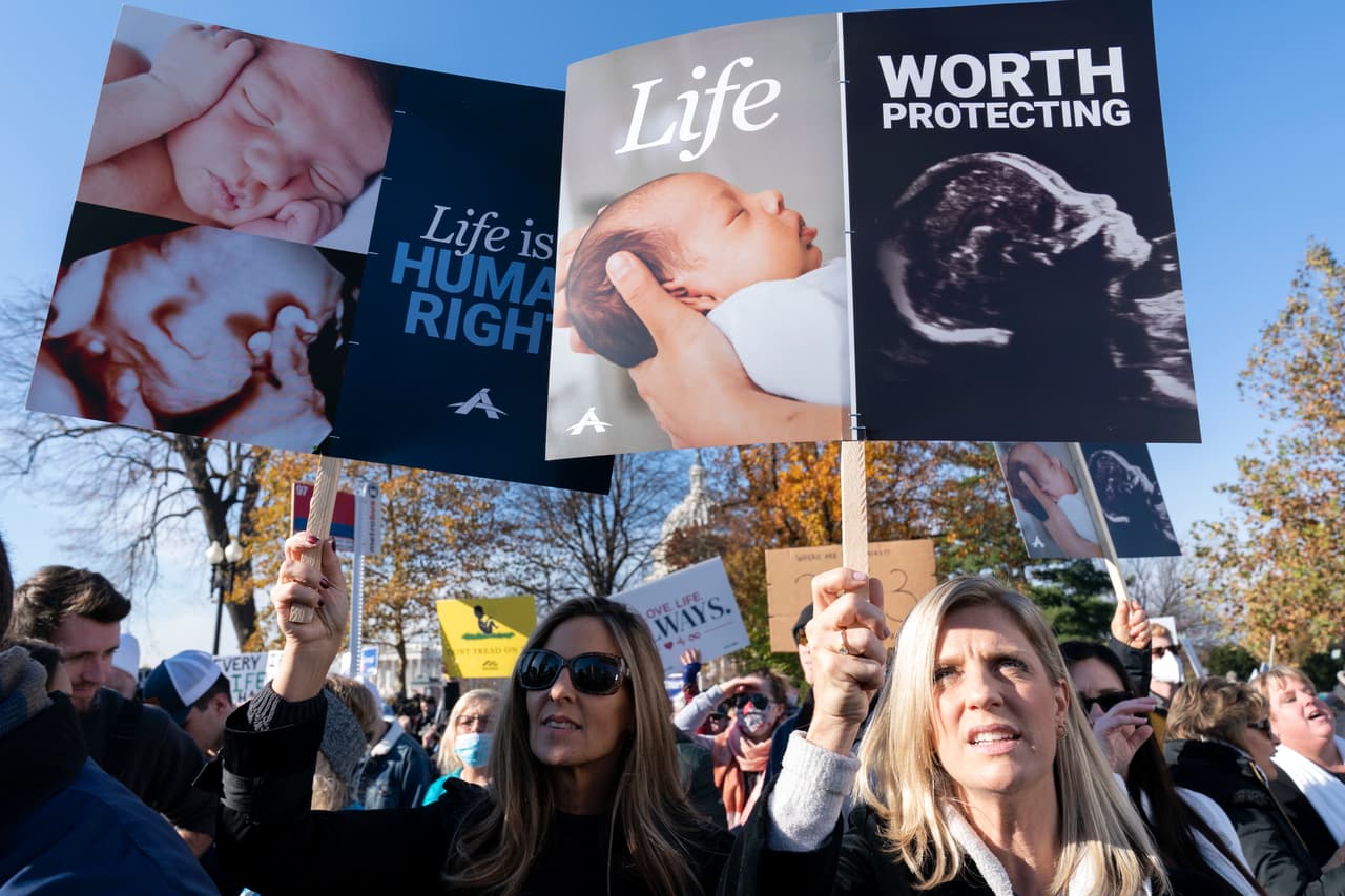 Corte Suprema se inclina por poner límites al aborto
