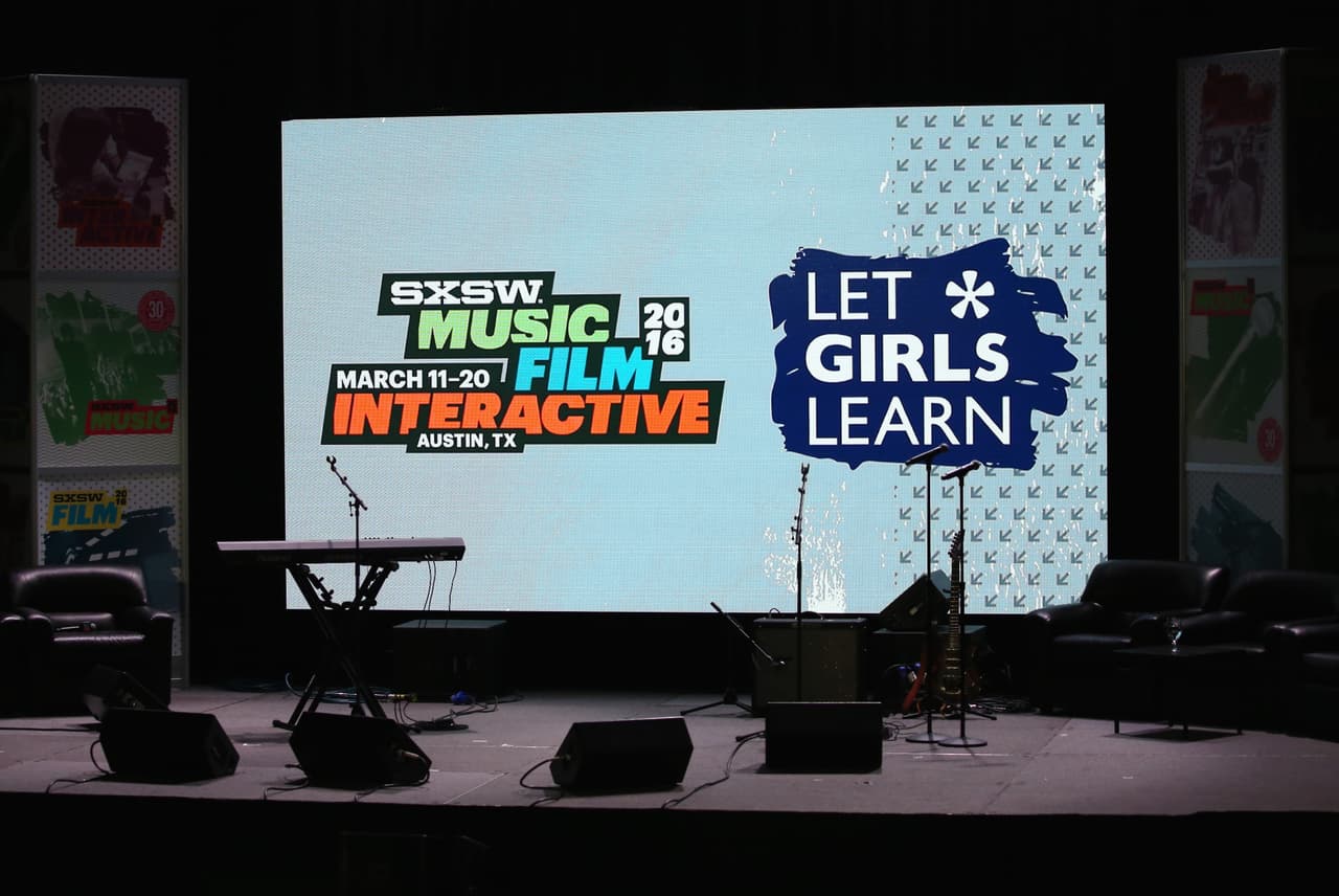 Obama estuvo acompañada de Missy Elliott, Queen Latifah, Diane Warner y la actriz Sophia Bush hablaron de la importancia de empoderar a las niñas en SXSW.