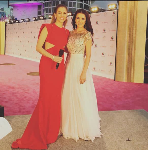 Daniela junto a Marlene Favela