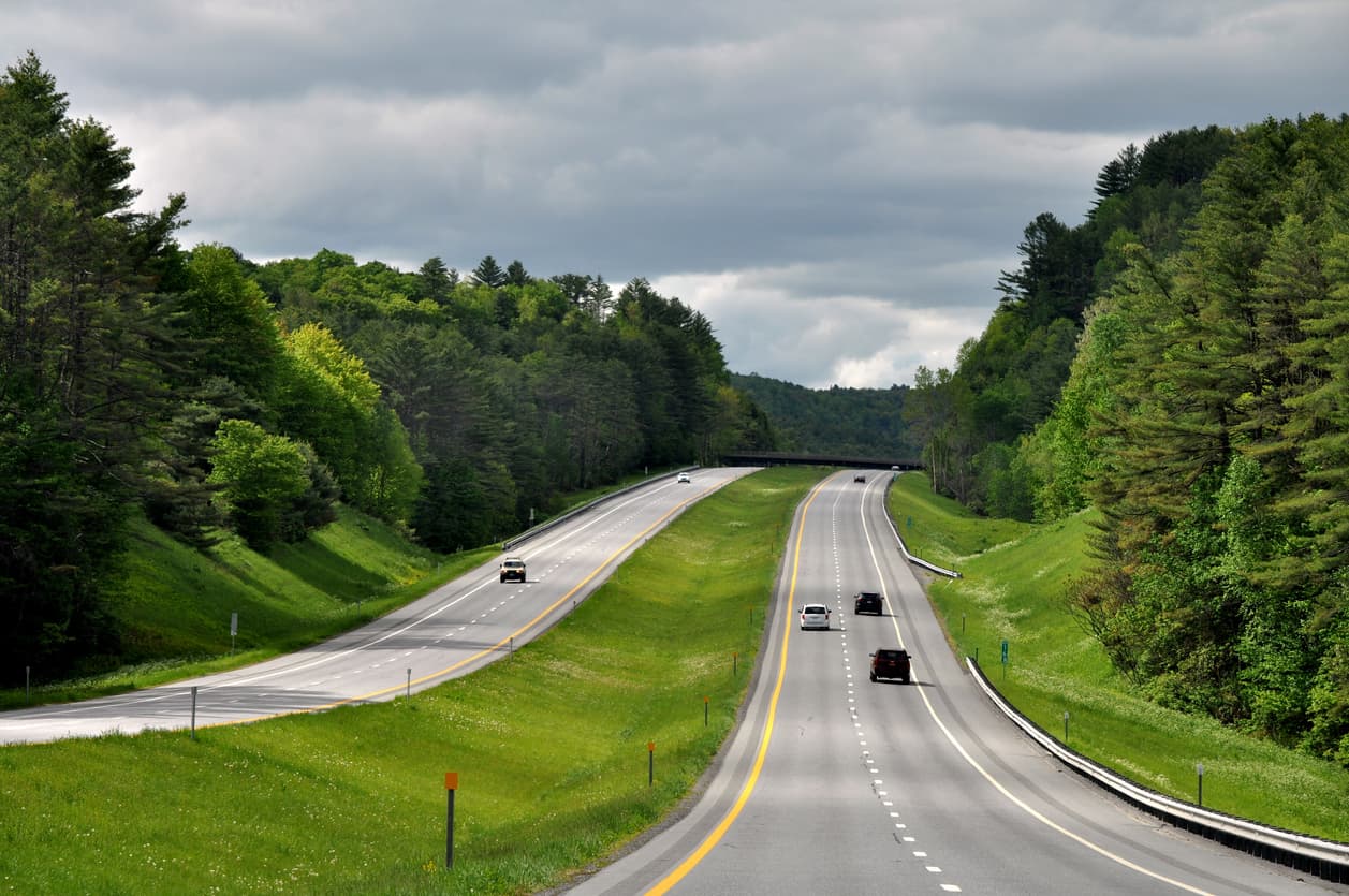 <b>Vermont | </b>Precio promedio de la gasolina regular: $5.045
<br>
<br>Precio promedio de la gasolina 'mid-grade': $5.383
<br>
<br>Precio promedio de la gasolina 'premium': $5.751