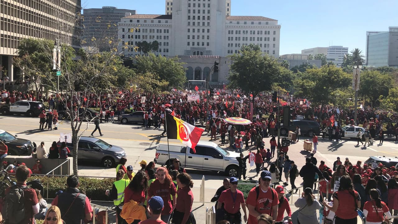 Este miércoles 23 de enero se reactivan las clases en Los Ángeles