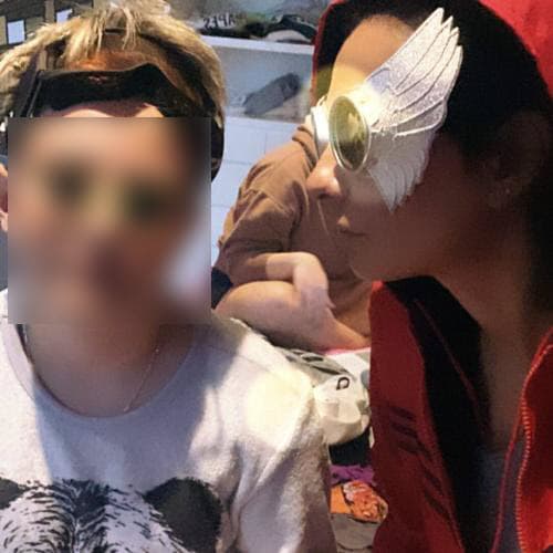 En una entrevista para Hoy, Galliano reveló que el protagonista de El Dragón y ella se pusieron de acuerdo para ayudar a su hijo a enfrentar la noticia del accidente cerebrovascular que sufrió el papá del actor de 45 años.