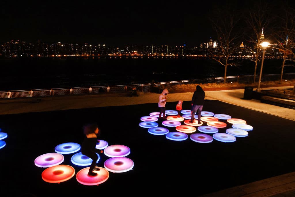 <a href="https://www.dominopark.com/" target="_blank">Domino Park</a> - Qué hacer en Brooklyn