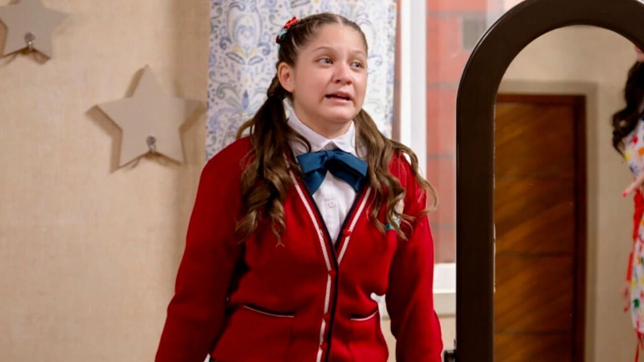 La primera escena de Camila Rivas como Victoria en Una Familia de Diez